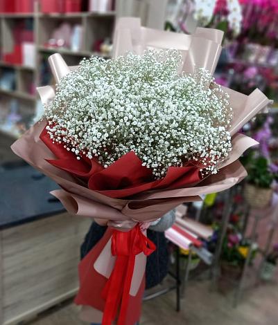 Букет цветов из: Гипсофила в Кижинге