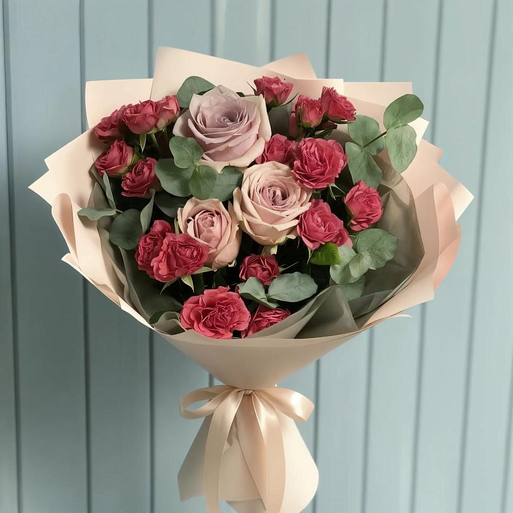 Букет цветов из: Гвоздики и Розы в Кижинге