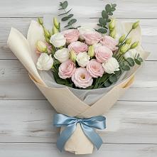 Букет цветов из:  Лизиантусы в Кижинге