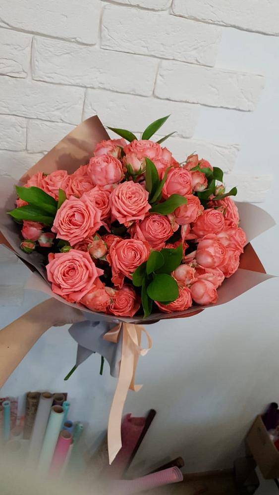 Букет цветов из: Розы в Кижинге