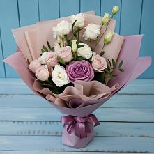 Букет цветов из:  Розы и Лизиантусы #REPLACE_PRED# Кижинге