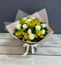 Букет цветов из:  Орхидеи и Розы #REPLACE_PRED# Кижинге