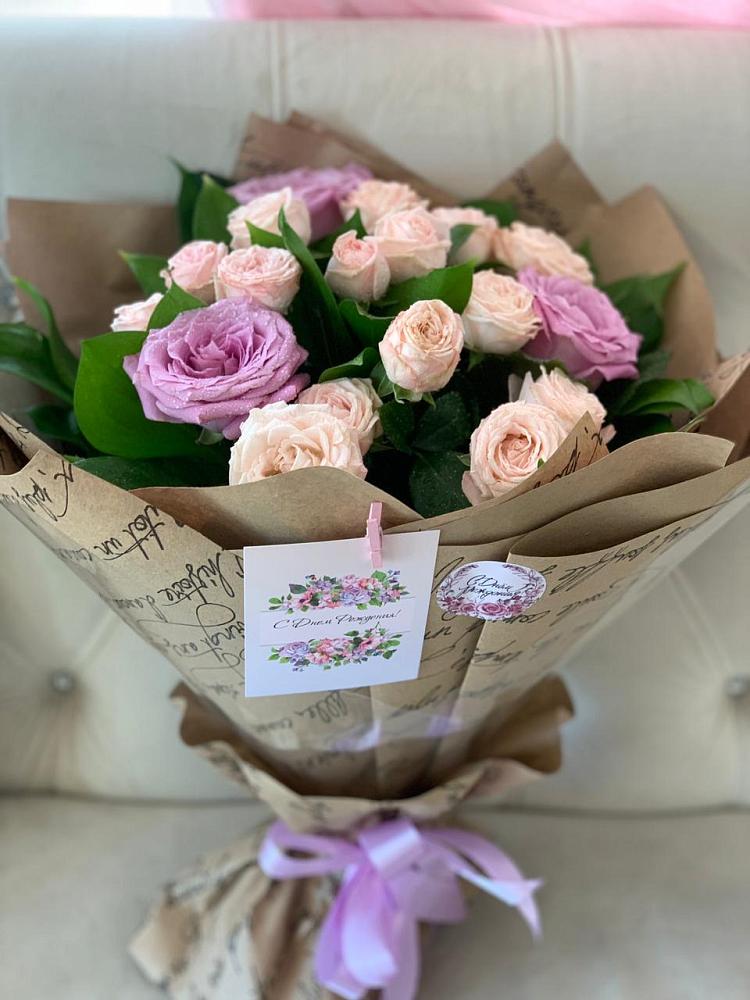 Букет цветов из: Розы в Кижинге