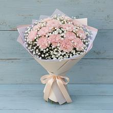 Букет цветов из:  Гвоздики в Кижинге