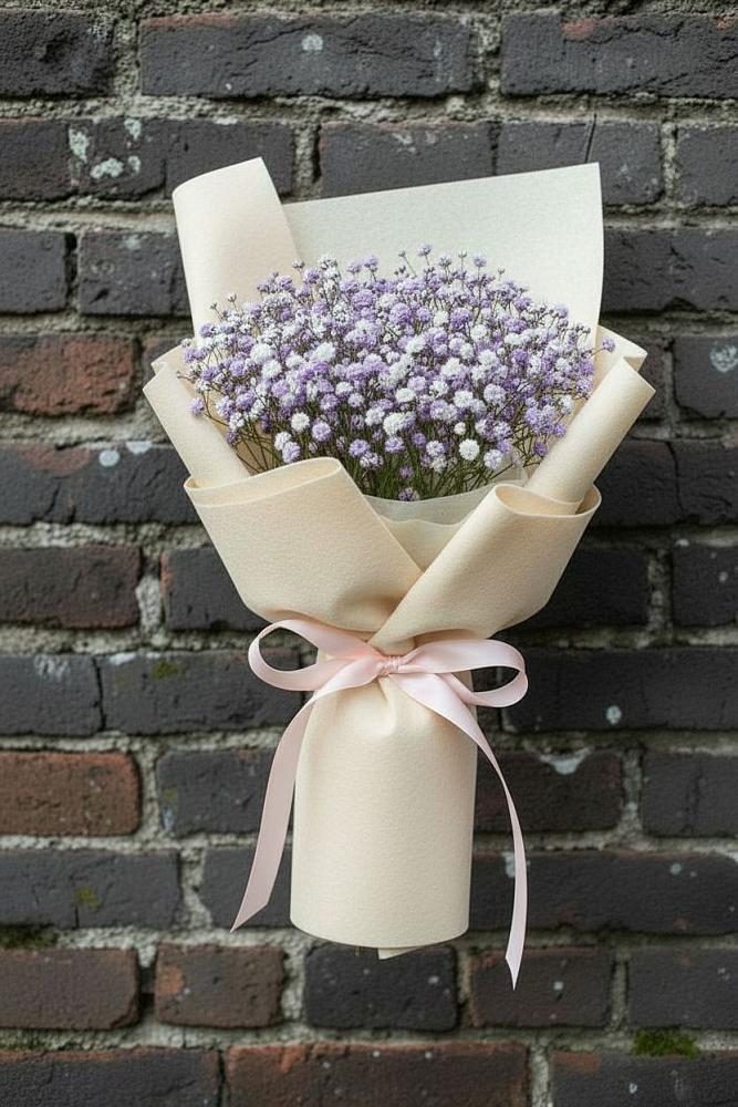 Букет цветов из: Гипсофила в Кижинге