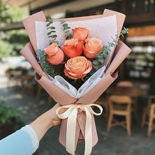 Букет цветов из:  Розы в Кижинге