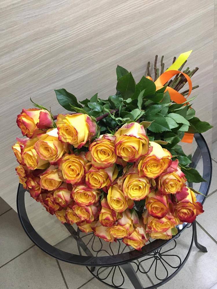 Букет Желтые розы в Кижинге