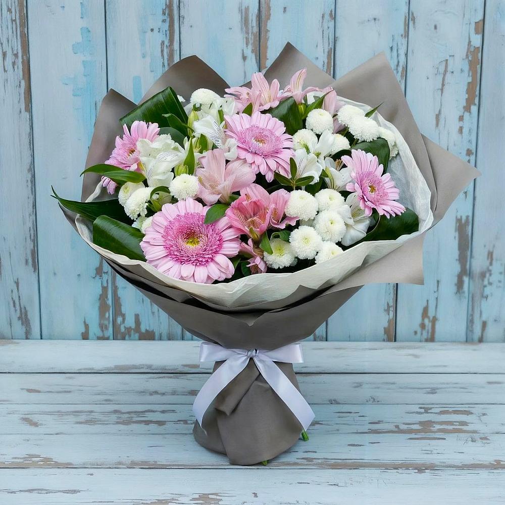 Букет цветов из: Герберы, Альстромерии и Хризантемы в Кижинге