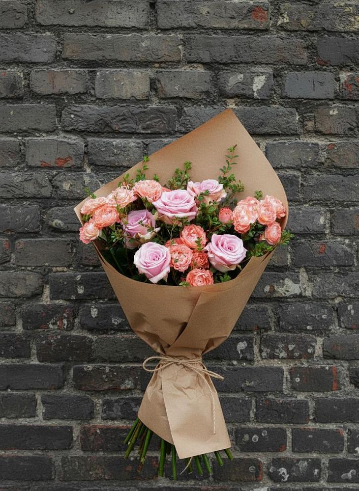 Букет цветов из: Розы в Кижинге