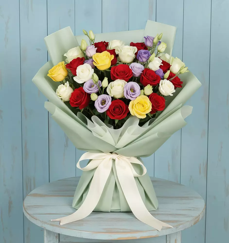 Букет цветов из: Розы в Кижинге