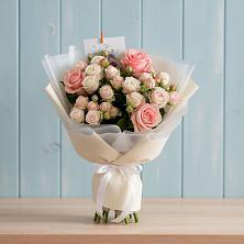 Букет цветов из:  Розы в Кижинге