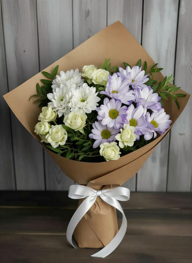 Букет цветов из: Хризантемы и Розы в Кижинге
