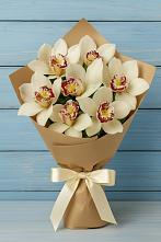 Букет цветов из:  Орхидеи и Розы в Кижинге